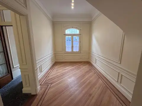 Depto Tipo Casa en Alquiler de 3 dormitorios
