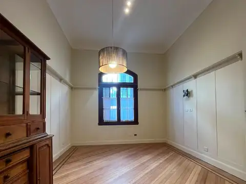 Depto Tipo Casa 3 ambientes con 2 baños