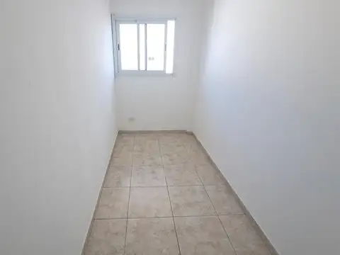 Departamento en Venta en Bernal, USD 50.000