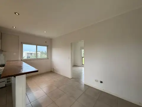 Departamento en Venta en Altos Del Casco, USD 48.000