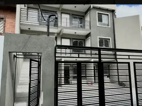 Vende Depto 2 a Estrenar