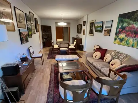 Departamento en Venta con 2 cocheras