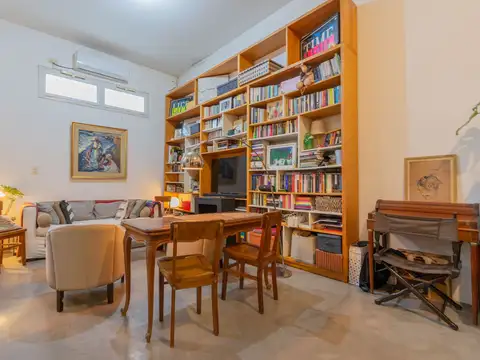Depto Tipo Casa 3 ambientes con 2 baños