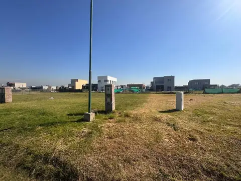 LOTE ETAPA 2 LAGUNA AZUL - 50% Y CUOTAS 