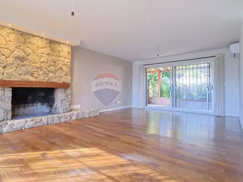 VENTA CASA P.MIRAMAR 4 DORM JARDIN FONDO SEGURIDAD