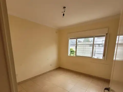 Depto Tipo Casa en Alquiler de 2 ambientes