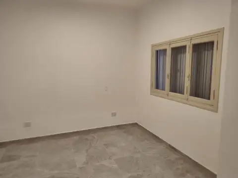 Venta de Local céntrico de 60 m2, en Capital