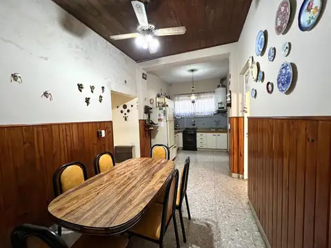 Casa 3 ambientes con 1 baño