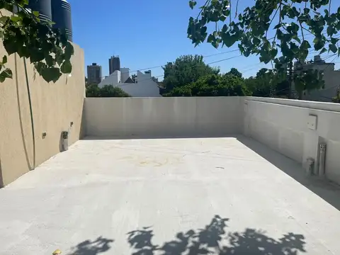 VENTA LOCAL COMERCIAL CON TERRAZA  EN SAN MIGUEL
