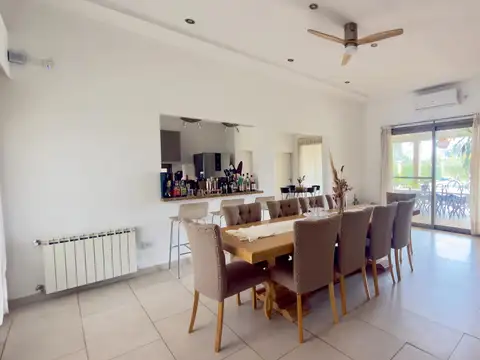 Casa en Venta en Villa Zorroaquin, USD 400.000