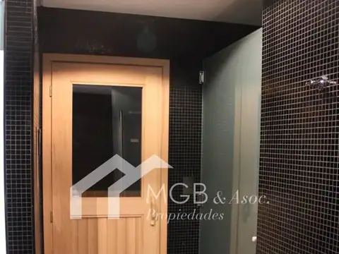 Departamento 4 ambientes con 5 baños
