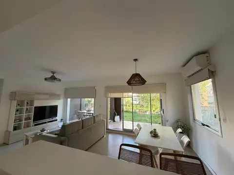 VENTA DEPARTAMENTO 4 AMBIENTES SENDERO NORDELTA JARDÍN PARRILLA GALERÍA AMENITIES PILETA