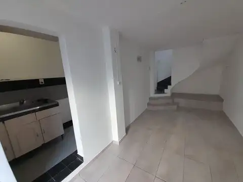 Depto Tipo Casa en Venta de 1 dormitorio
