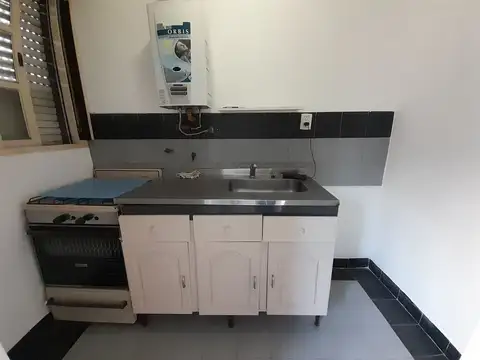 PH EN VENTA LA PLATA 1 DORMITORIO PATIO