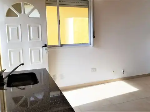 Depto Tipo Casa en Venta 35 años