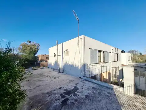 VENTA PH CASA 4 AMB EL TALAR Jardín Patio Cochera