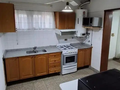 Sarmiento 200