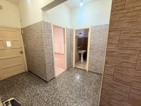 Depto Tipo Casa en Alquiler de 1 dormitorio