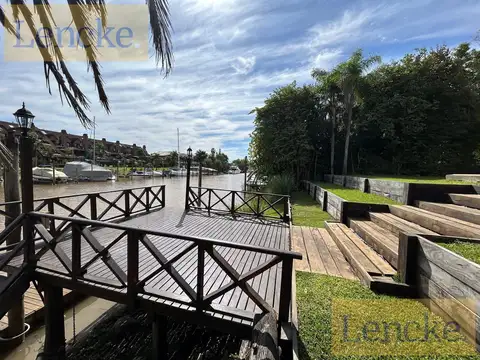 Casa en Alquiler al Este