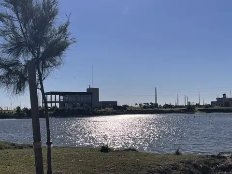 Venta LOTE en barrio cerrado Haras de Funes