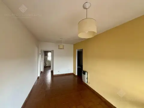 Departamento en Alquiler en Remedios de Escalada, $ 700.000