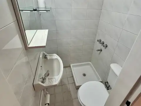 Oficina en alquiler en Boedo 1 er piso por escalera