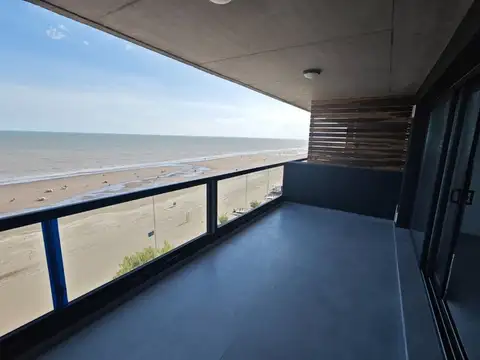 Av Costanera 1100