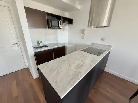 Departamento en Alquiler con 1 cocheras