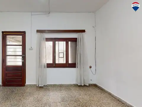 Depto Tipo Casa 2 ambientes con 1 baño