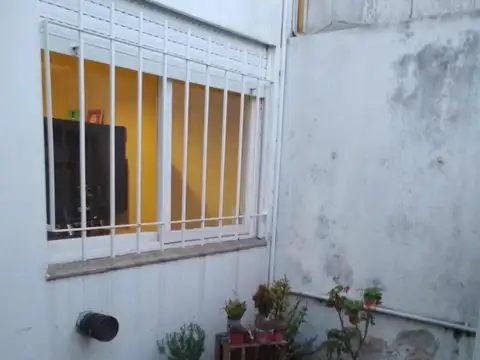 Venta de departamento TIPO PH dos dormitorios, La Plata