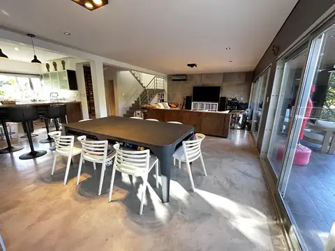 Casa en Venta de 4 dormitorios