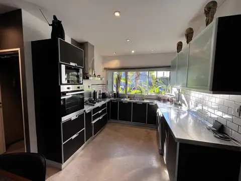 Casa en Venta en El Jacaranda, USD 430.000