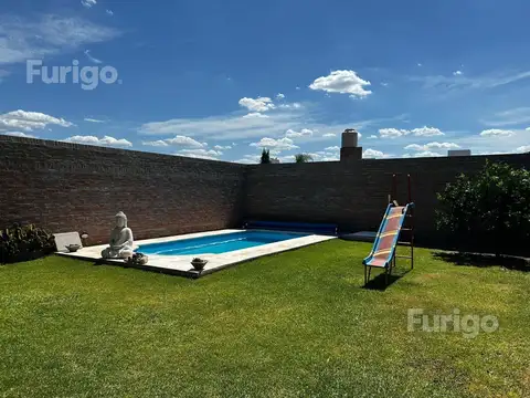 Casa 4 ambientes con 1 baño