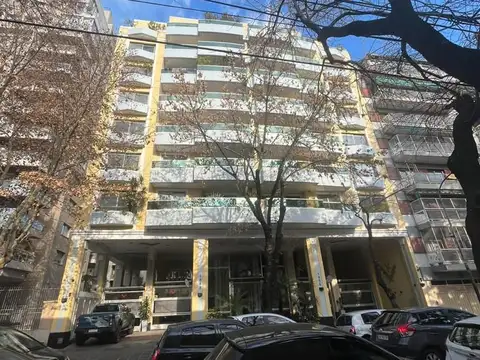 VENTA PISO 4 AMBIENTES CABALLITO