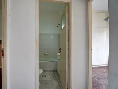 VENTA DE 3 AMBIENTES EN BALVANERA A RECICLAR