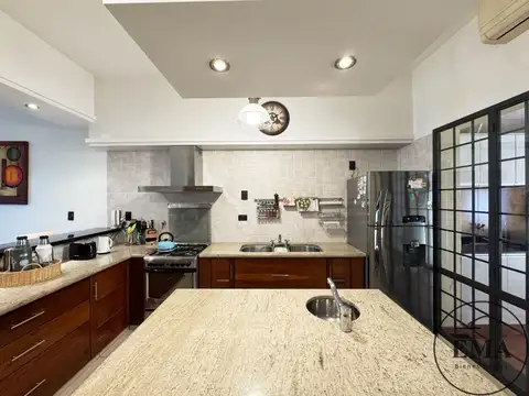 Casa en Venta en Barrio España y Hospitales, USD 235.000