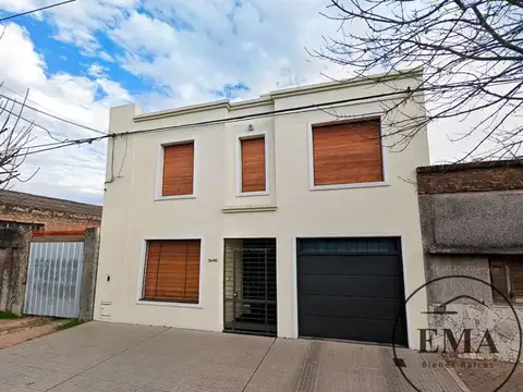 Casa en Venta al Este