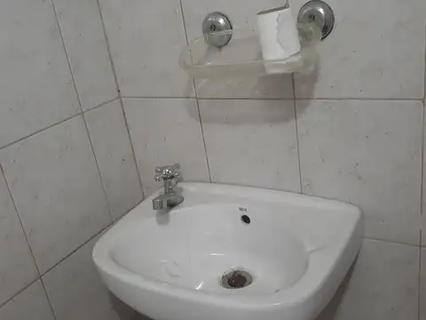 Local en Alquiler en Tablada, $ 1.600.000