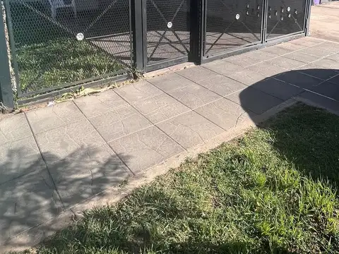 Casa Alquiler 2 amb. San Miguel