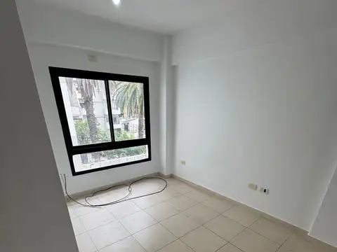 Departamento en Alquiler en Villa Luro, $ 550.000