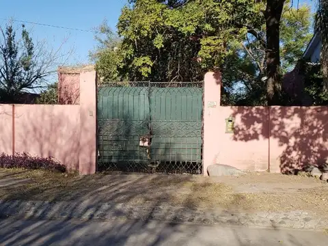 Casa en Alquiler en Villa Belgrano, $ 900.000