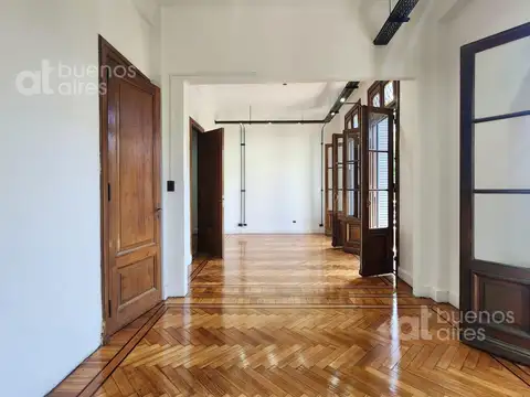 Departamento en Alquiler de 5 ambientes