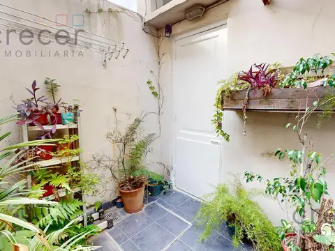 Venta PH de 4 ambientes con patio sin expensas Saavedra