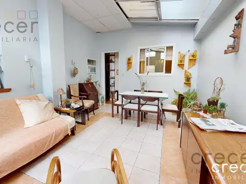 Venta PH de 4 ambientes con patio sin expensas Saavedra