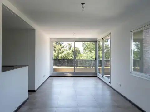 Departamento en Alquiler en Fisherton, $ 800.000