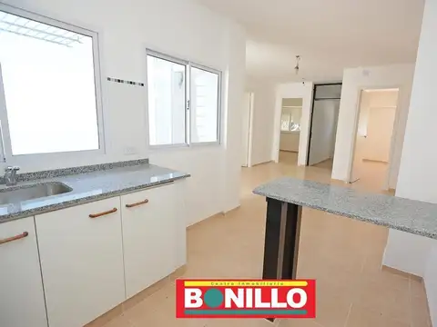 Depto Tipo Casa en Alquiler de 4 ambientes
