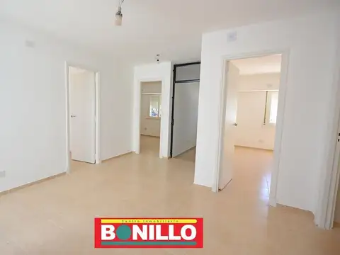 Depto Tipo Casa en Alquiler 40 años