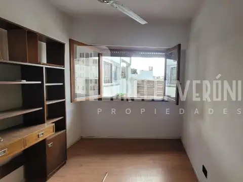 Depto Tipo Casa en Alquiler 35 años