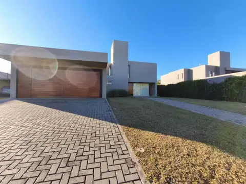 Casa en Venta en Cordoba, Capital