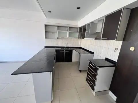 Departamento en Alquiler en Villa Dominico, $ 470.000